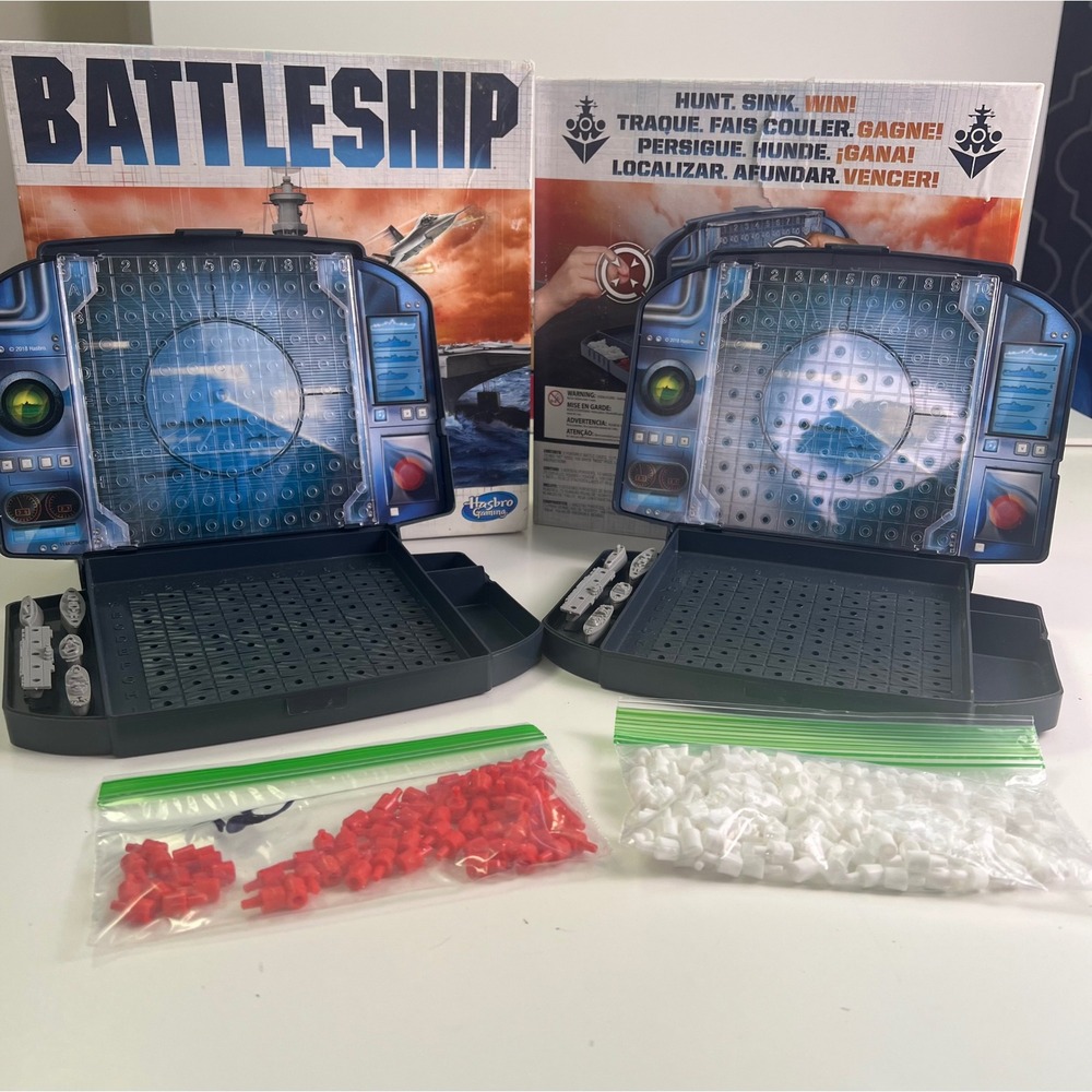 2018‎ Hasbro Gaming Battleship Classic Strategy Board Game Portable Cases A3264